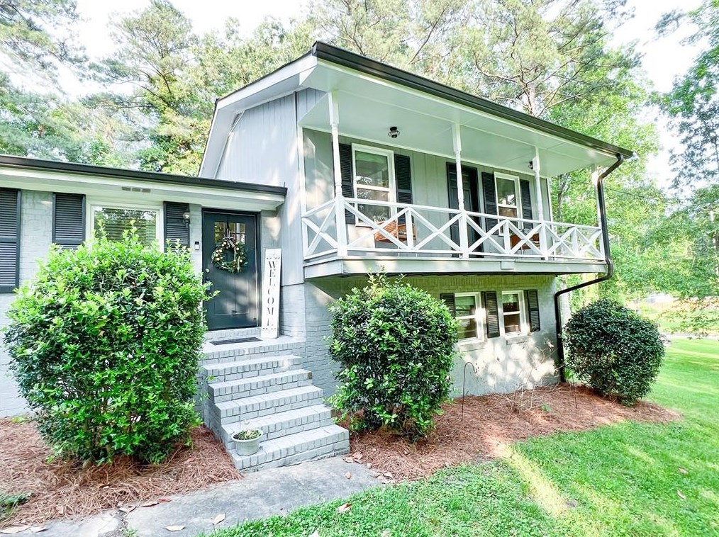 778 Creek View Dr, Lawrenceville GA  30044-3771 exterior