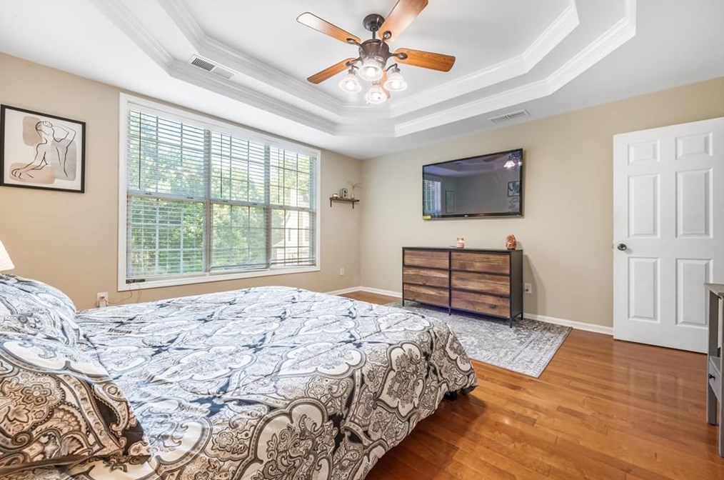 878 Edgeley Ln, Lawrenceville GA 30044-8172 exterior