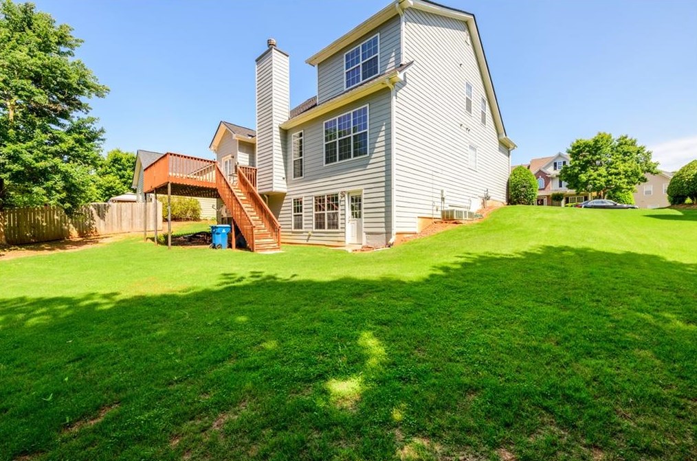 878 Edgeley Ln, Lawrenceville GA 30044-8172 exterior