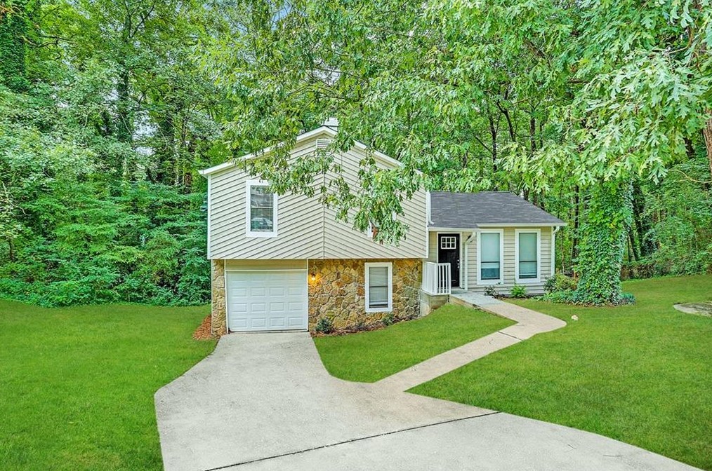4645 Hairston Crossing Pl, Stone Mountain GA  30083-3474 exterior