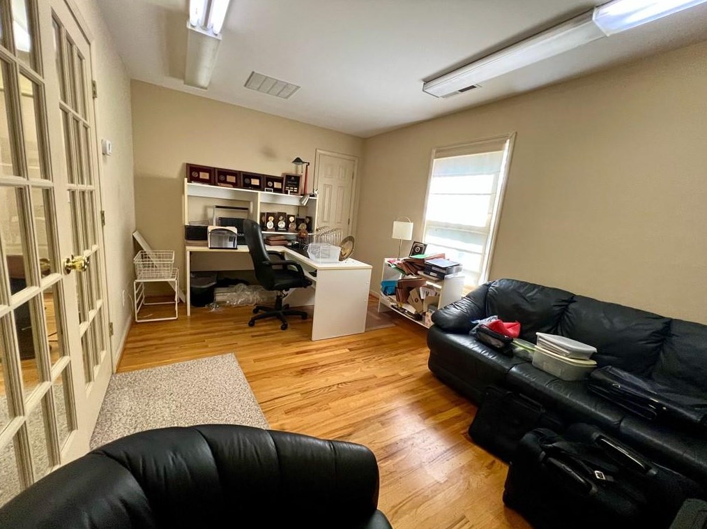 2411 Greylock Pl, Decatur GA  30030-1449 exterior