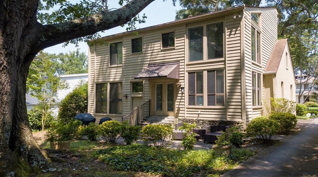 2411 Greylock Pl, Decatur GA  30030-1449 exterior