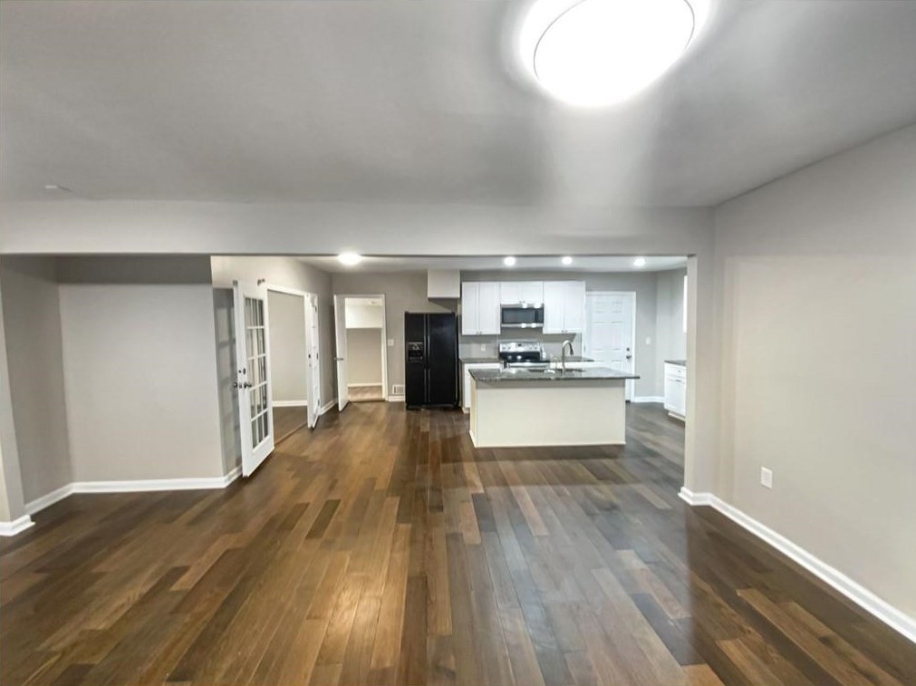 3440 Glenwood Rd, Decatur GA  30032-4467 exterior