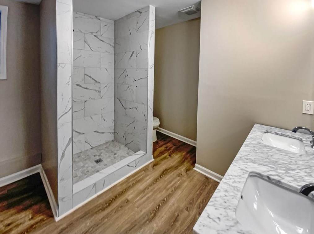 3440 Glenwood Rd, Decatur GA  30032-4467 exterior