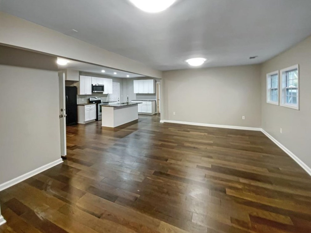 3440 Glenwood Rd, Decatur GA  30032-4467 exterior