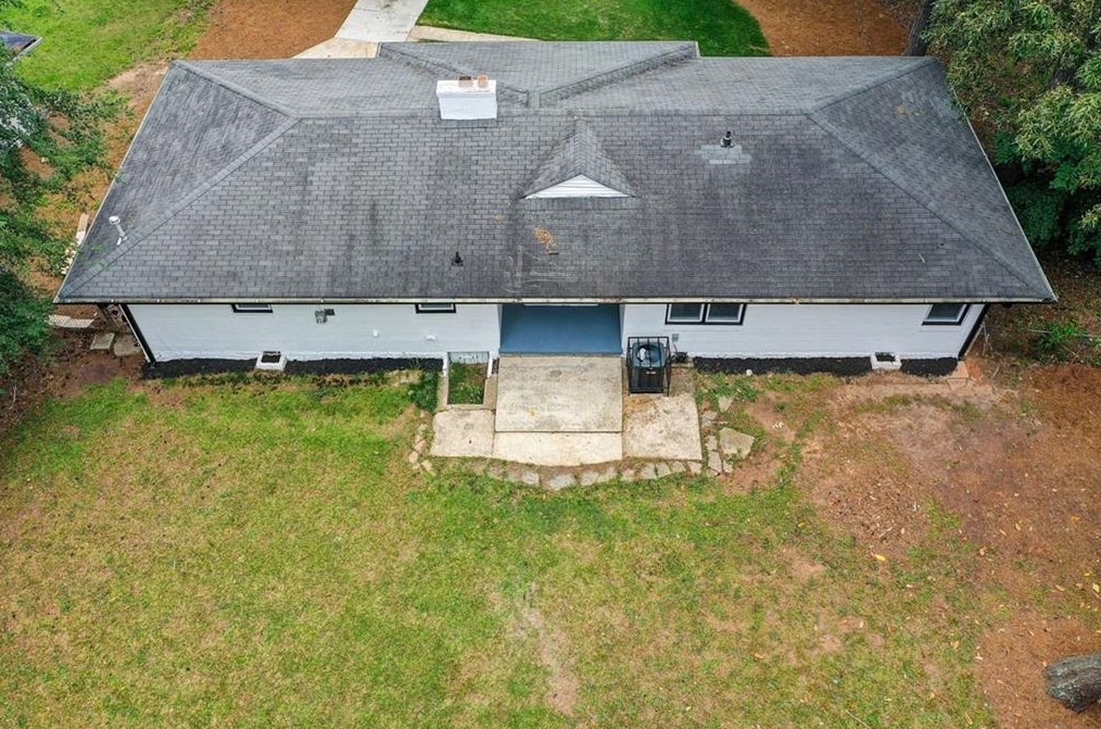 1391 Ruth Pl, Decatur GA  30035-1128 exterior