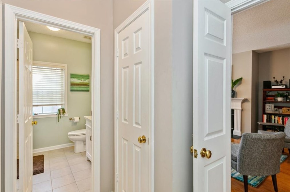 509 Vinings Frst Ct, Smyrna GA 30080-3937 exterior