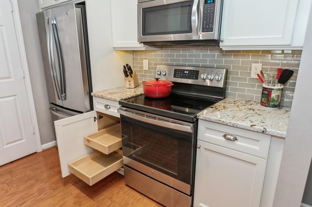 509 Vinings Frst Ct, Smyrna GA 30080-3937 exterior