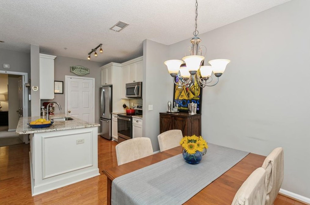 509 Vinings Frst Ct, Smyrna GA 30080-3937 exterior