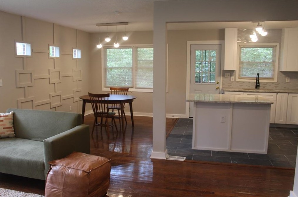 2615 Yale Ter, Decatur GA  30032-6469 exterior