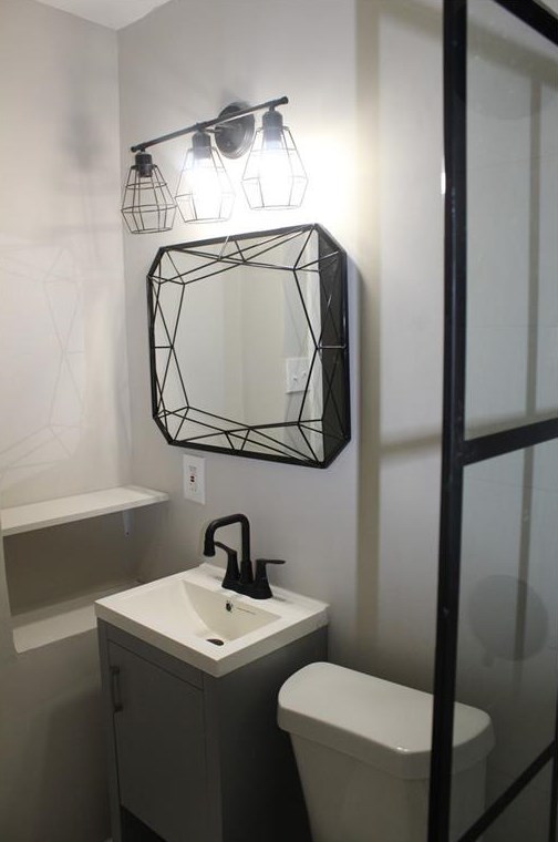 2615 Yale Ter, Decatur GA  30032-6469 exterior