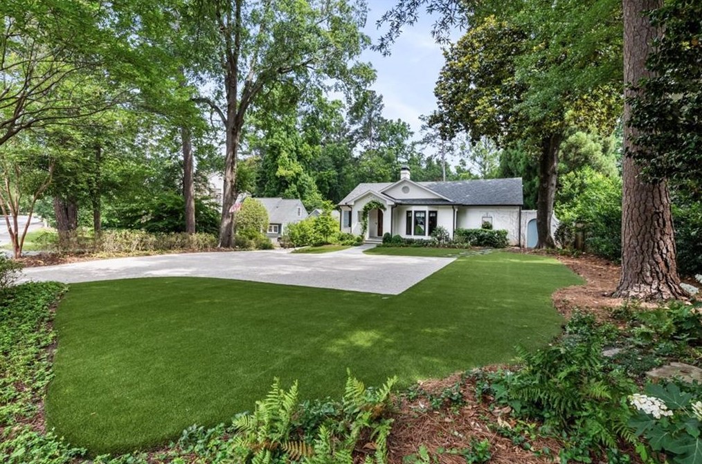 3959 Wieuca Rd, Atlanta GA  30342-3850 exterior