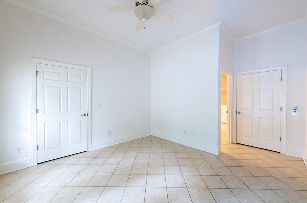 6000 Winterthur Rdg, Atlanta GA  30328-4629 exterior
