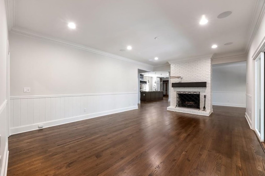 6000 Winterthur Rdg, Atlanta GA  30328-4629 exterior