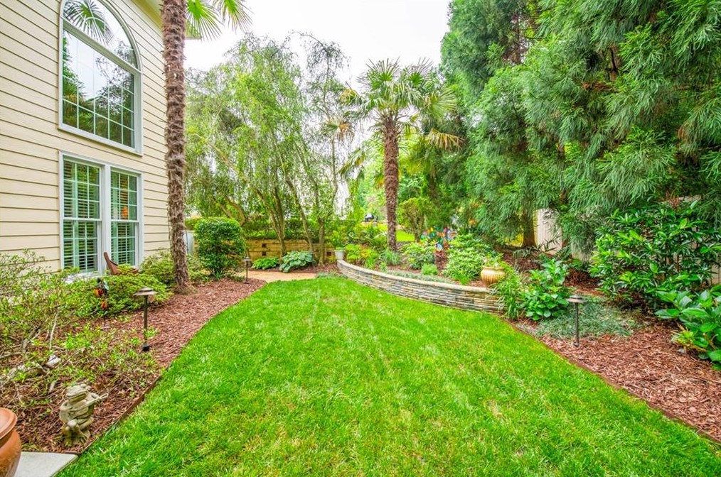 1859 Fox Chapel Dr, Smyrna GA  30080-6383 exterior