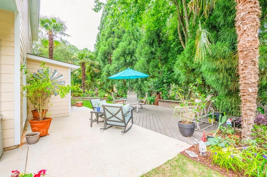 1859 Fox Chapel Dr, Smyrna GA  30080-6383 exterior