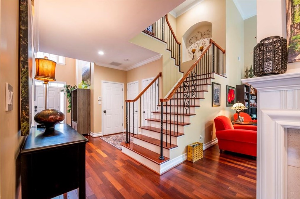 1859 Fox Chapel Dr, Smyrna GA  30080-6383 exterior