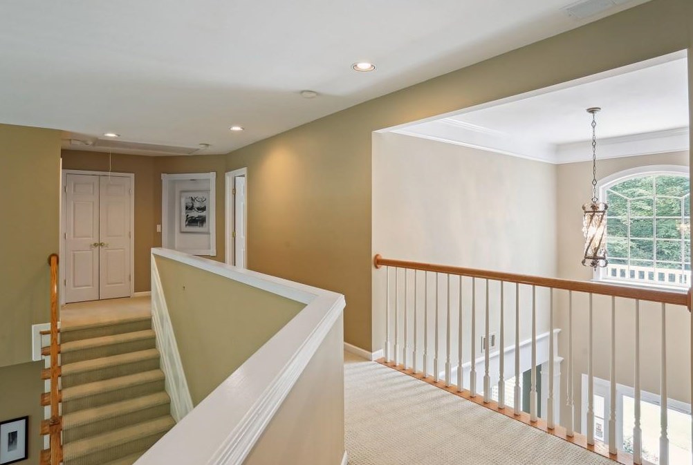 2075 Wrights Ml Cir, Atlanta GA  30324-2792 exterior