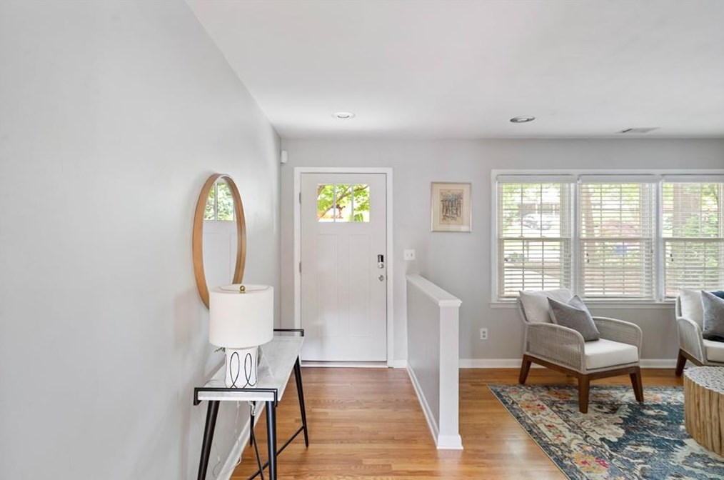 2991 Delcourt Dr, Decatur GA  30033-2447 exterior