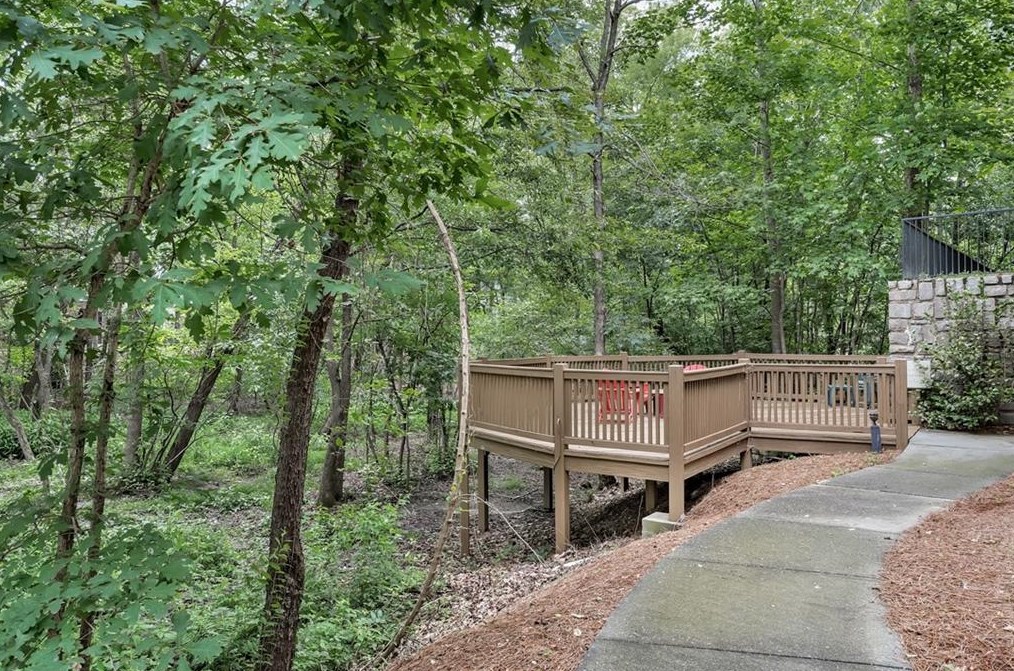 1229 Whitshire Way, Alpharetta GA 30004-4978 exterior