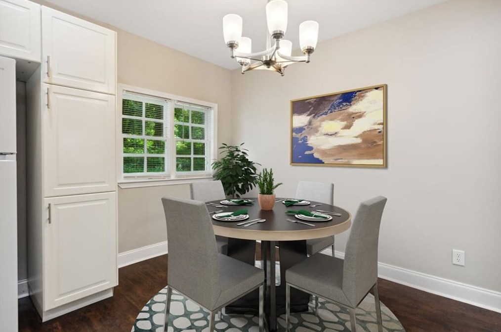 1829 Venetian Dr, Atlanta GA 30311-4031 exterior