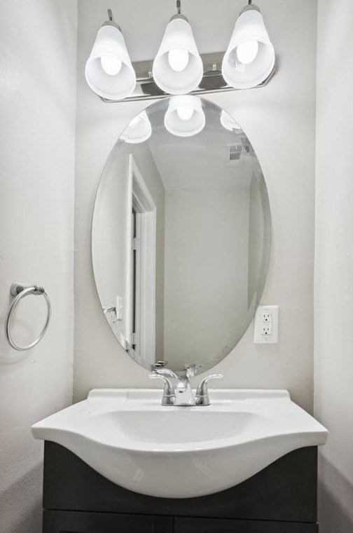 1829 Venetian Dr, Atlanta GA 30311-4031 exterior