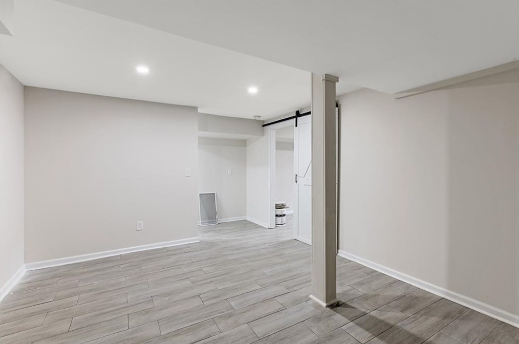 495 Wood Dr, Atlanta GA  30318-6155 exterior