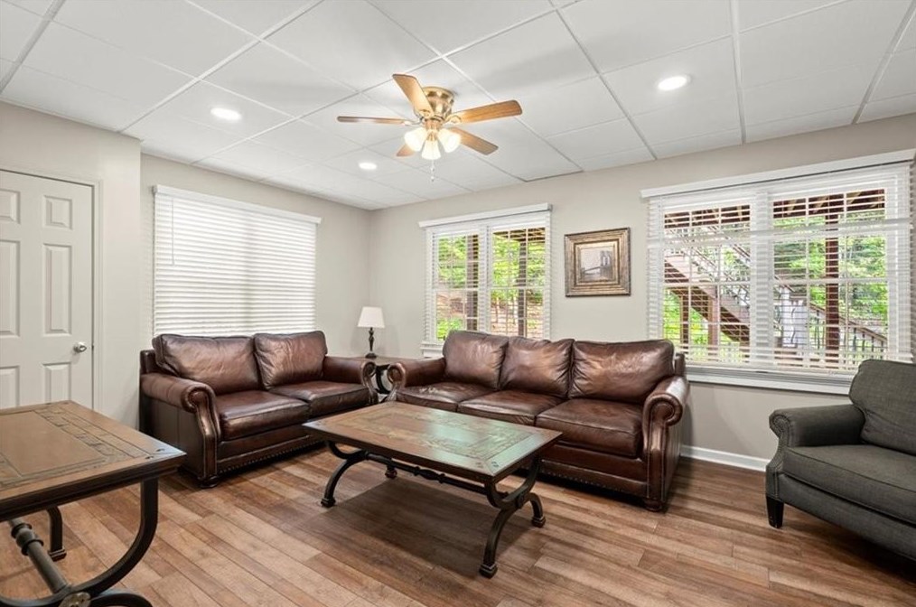 9350 Nesbit Lk Dr, Alpharetta GA 30022-4019 exterior