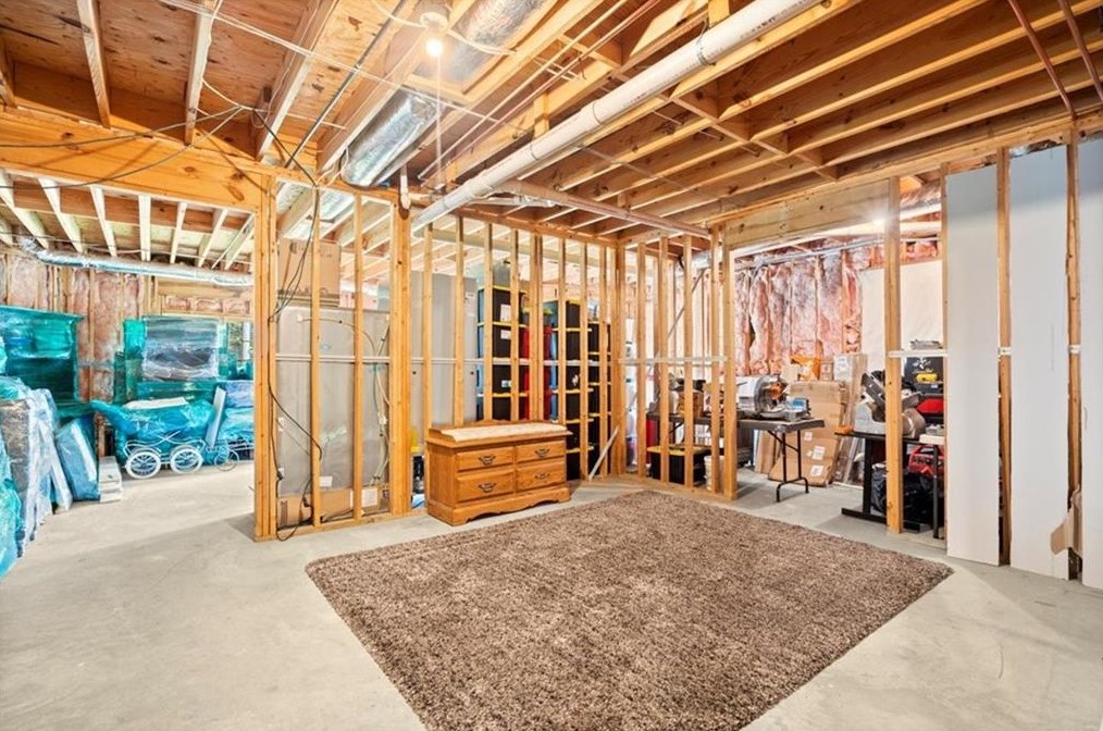 9350 Nesbit Lk Dr, Alpharetta GA 30022-4019 exterior