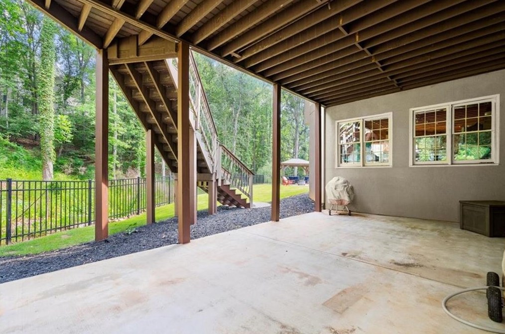 9350 Nesbit Lk Dr, Alpharetta GA 30022-4019 exterior