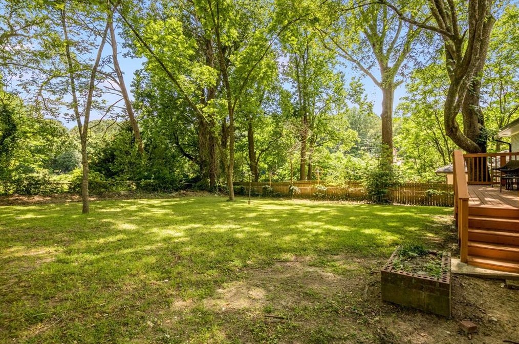 1568 Woodland Cir, Atlanta GA  30344-2740 exterior