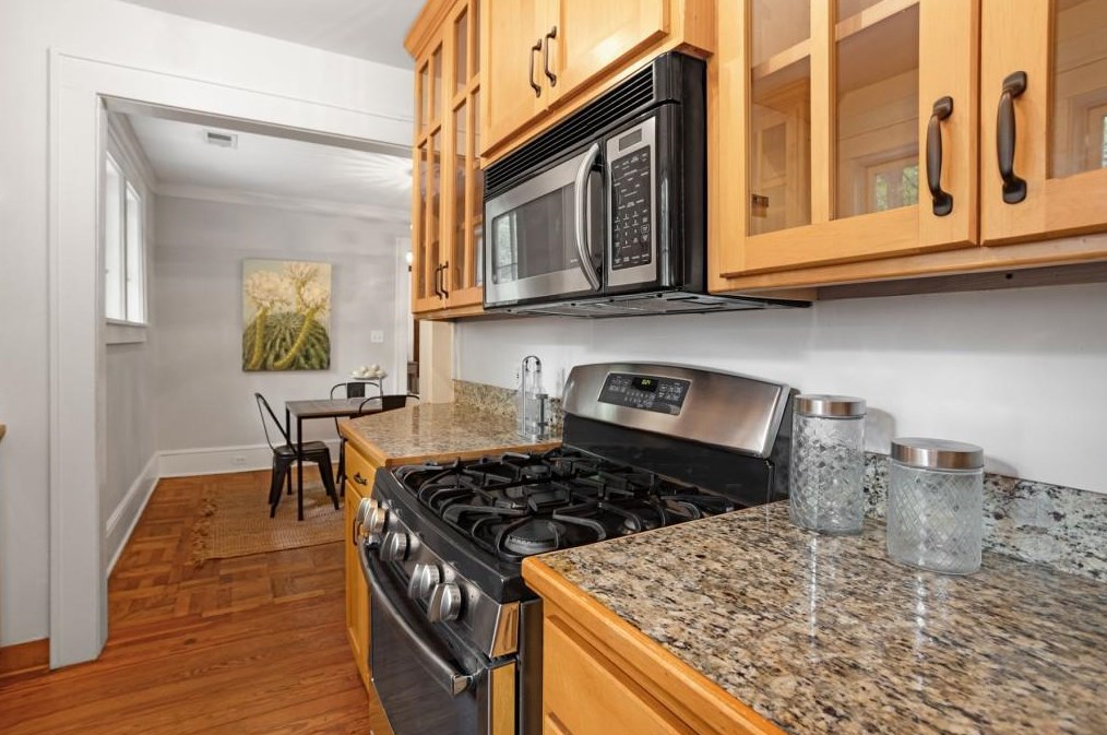 19 Wyman St, Atlanta GA  30317-2038 exterior