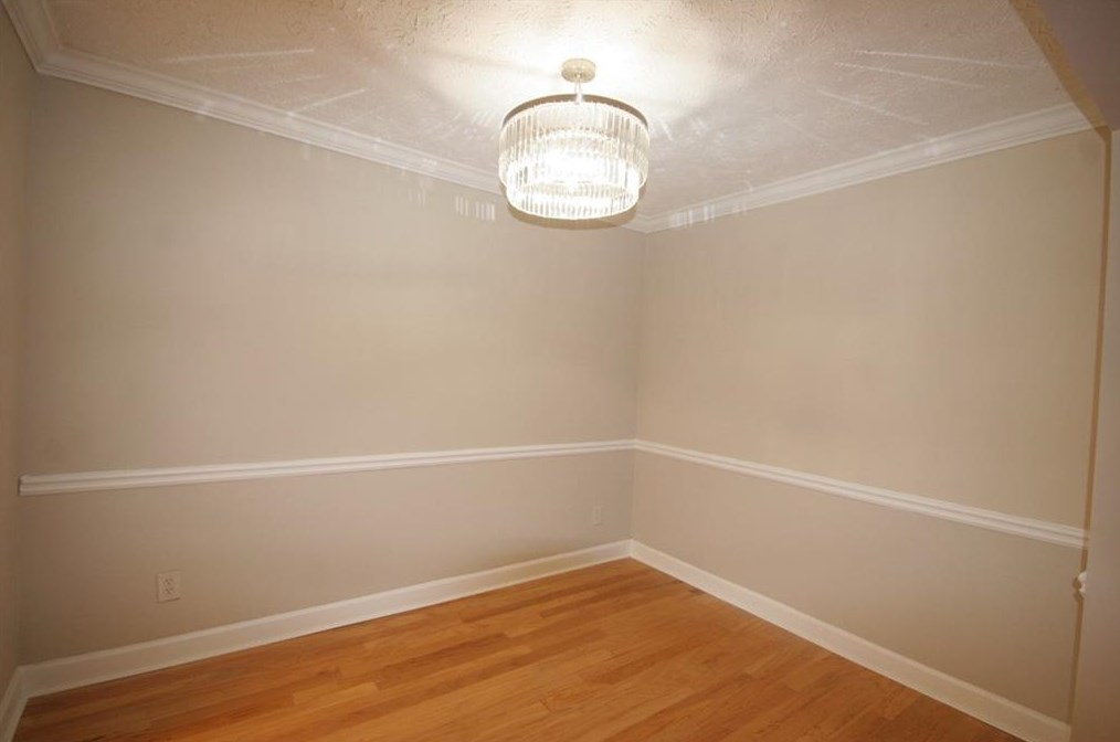 5141 Roswell Rd, Atlanta GA  30342-2226 exterior