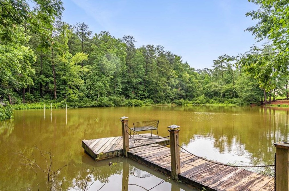 906 Carriage Path, Smyrna GA exterior