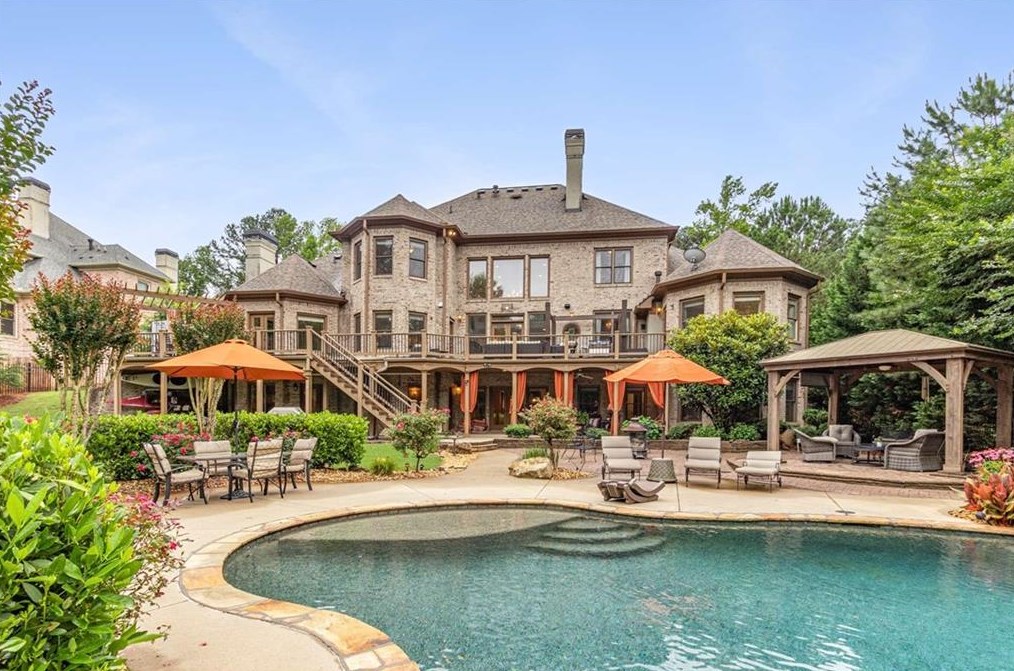 906 Carriage Path, Smyrna GA exterior