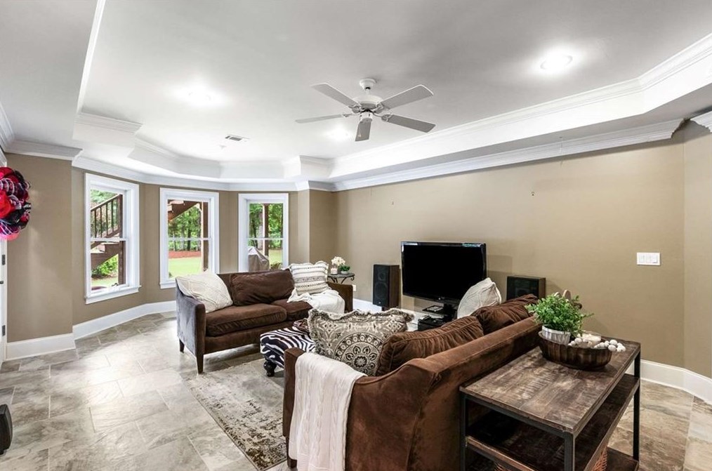 906 Carriage Path, Smyrna GA exterior