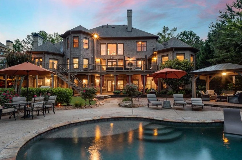 906 Carriage Path, Smyrna GA exterior