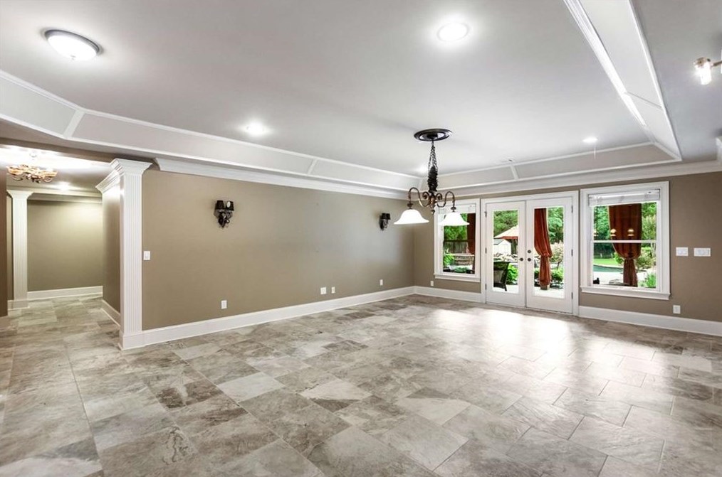 906 Carriage Path, Smyrna GA exterior