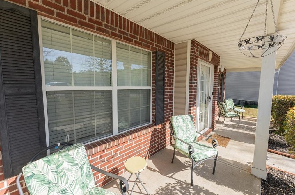 3458 Craggy Perch, Douglasville GA  30135-8717 exterior