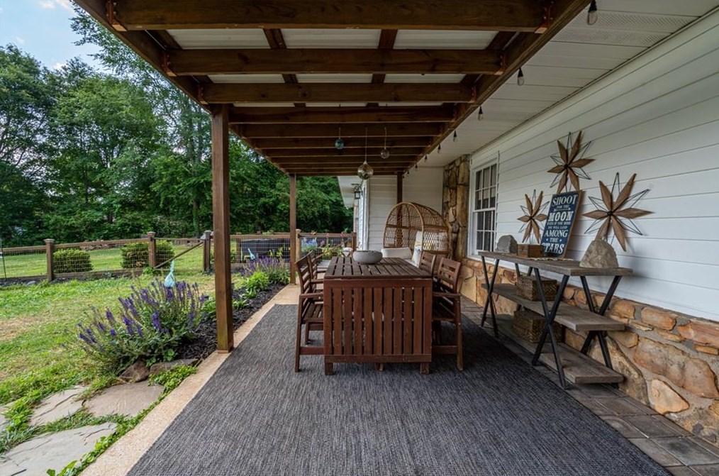 39 Dempsey Path, Dallas GA 30132-5765 exterior