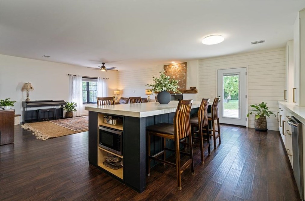 39 Dempsey Path, Dallas GA 30132-5765 exterior