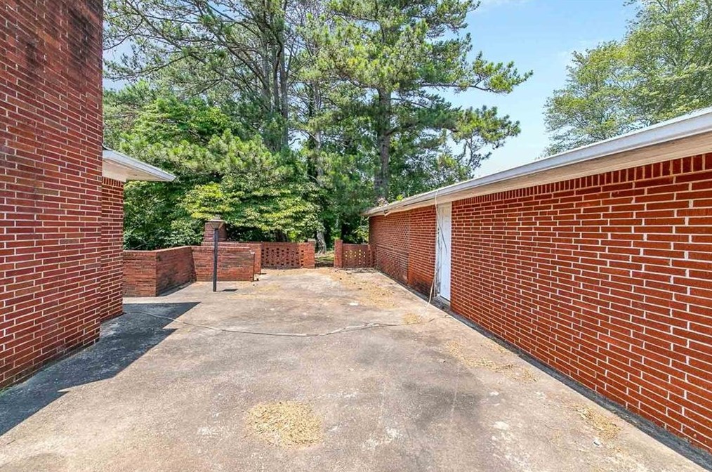 3866 Boring Rd, Decatur GA  30034-4500 exterior