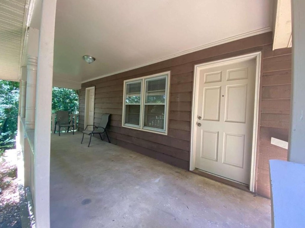 1603 Frazier Rd, Decatur GA  30033-1806 exterior