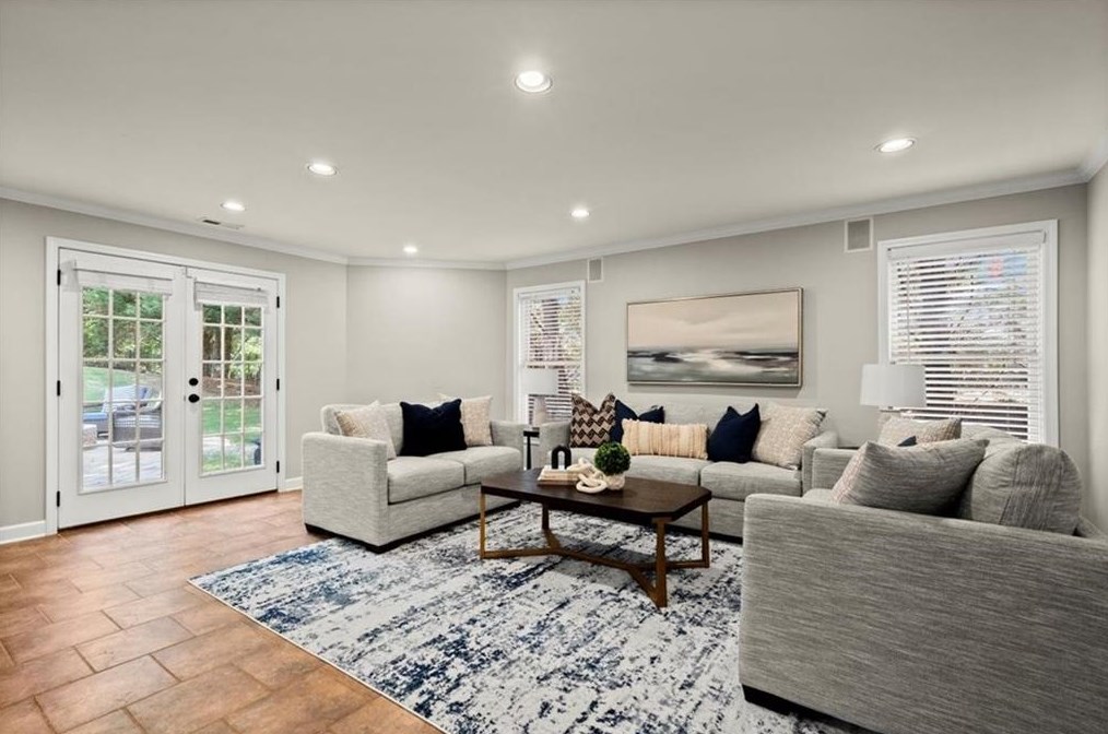 12150 Mdw Ln, Alpharetta GA 30005-7262 exterior