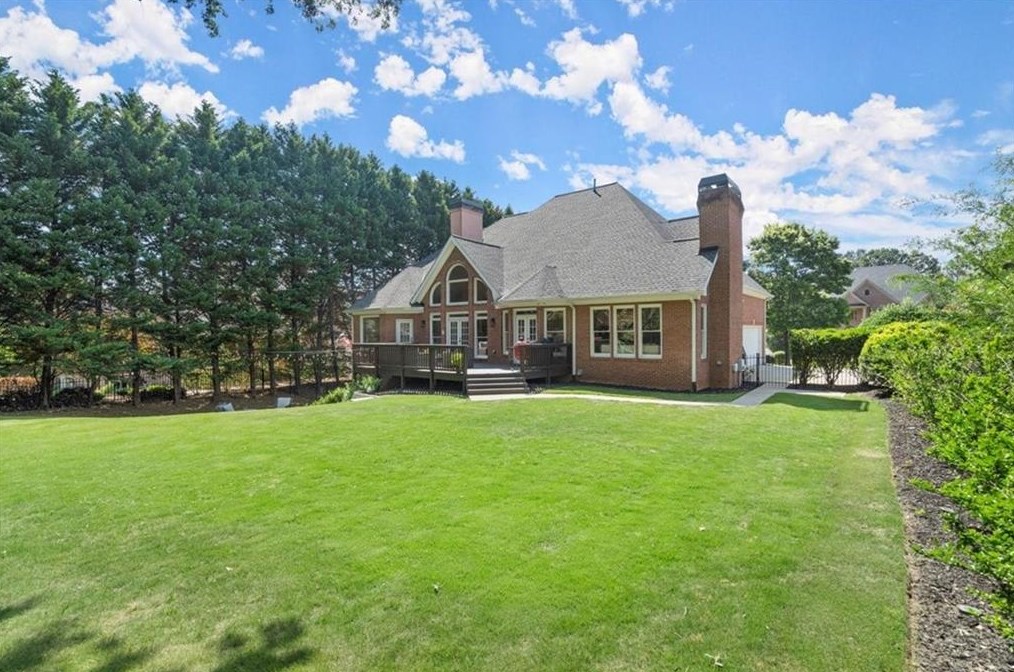 12150 Mdw Ln, Alpharetta GA 30005-7262 exterior