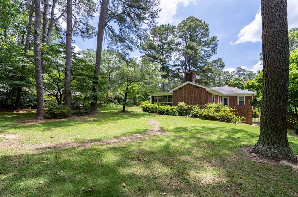 19 Ridgewood Rd, Rome GA  30165-4214 exterior