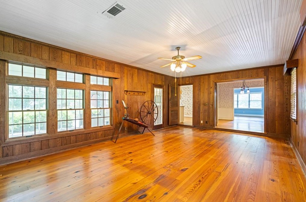19 Ridgewood Rd, Rome GA  30165-4214 exterior