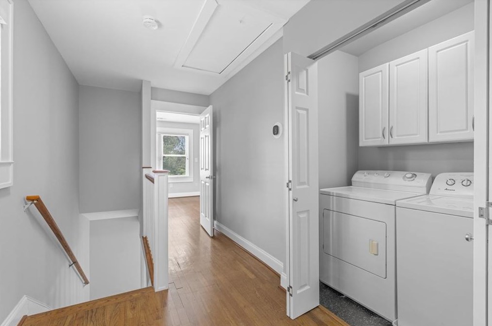 2595 Woodland Cir, Atlanta GA  30344-2738 exterior