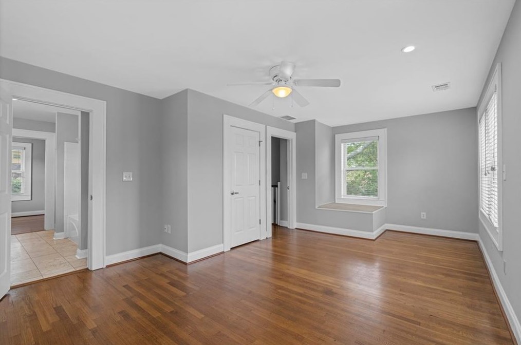 2595 Woodland Cir, Atlanta GA  30344-2738 exterior