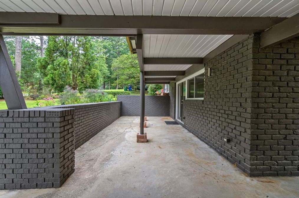 3676 Northlake Dr, Atlanta GA 30341 exterior